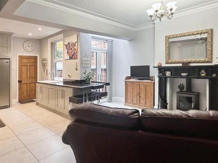 Open Plan Kitchen/Diner/Living Area