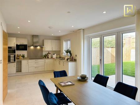 Show Home Kitchen/Diner