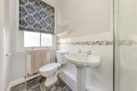 En-suite shower room