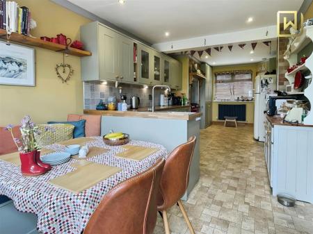Dining Kitchen
