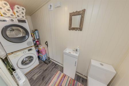 Laundry/WC