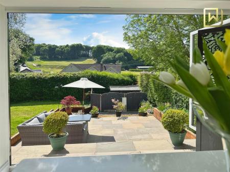 Kitchen Outlook