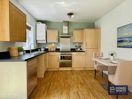 Kitchen Diner - Virtual Staging