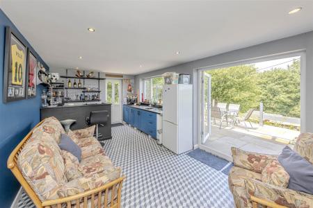 Garden Room/Bar