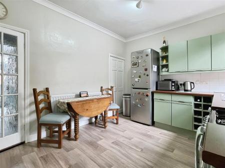 Kitchen Diner