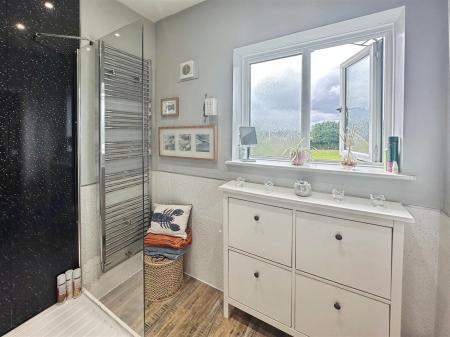 Family Shower Room