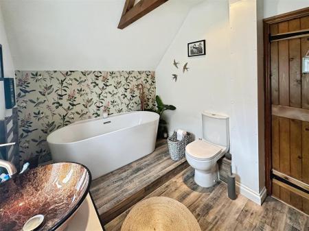 Ensuite Bathroom