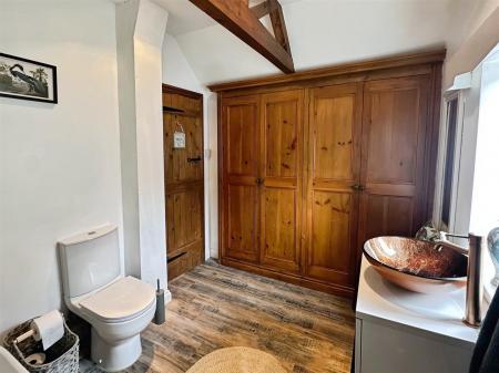 Ensuite Bathroom