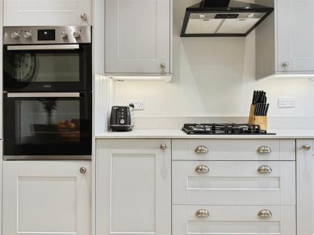 Denise White Estate Agents Comments