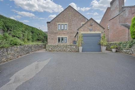 Denise White Estate Agents Comments