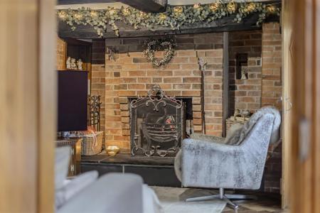 Denise White Estate Agents Comments