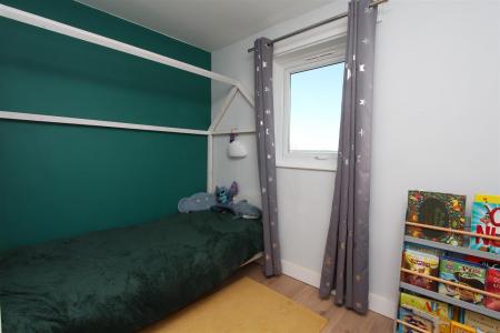 Bedroom 3.JPG