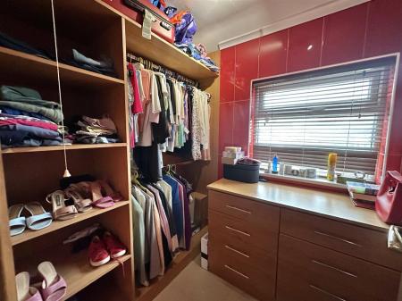 Dressing Room.jpg