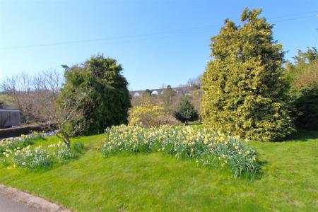 Front Garden.JPG