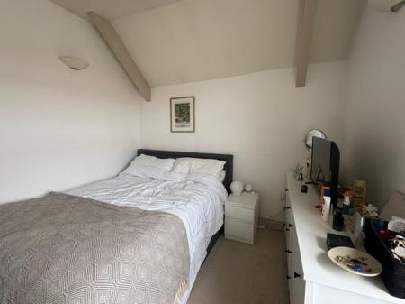 Bedroom.JPG