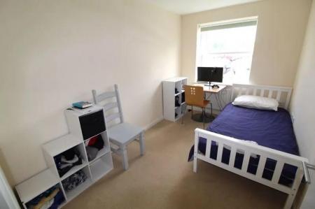 Bedroom 2.1.jpg