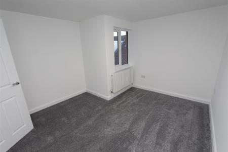 Bedroom 2.JPG