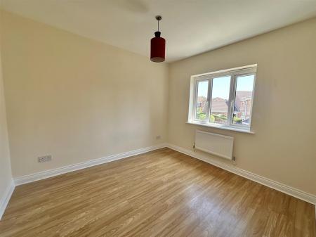 Bedroom 1.jpg