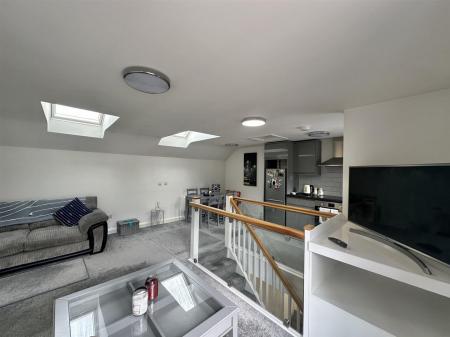 Living Room 2.jpg