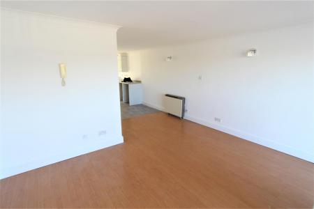 IMG_2662 - Living room .jpg