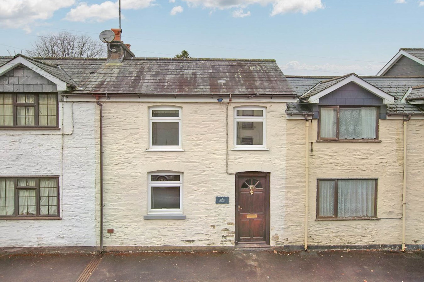 3 bedroom Terraced House for sale in Llangammarch Wells