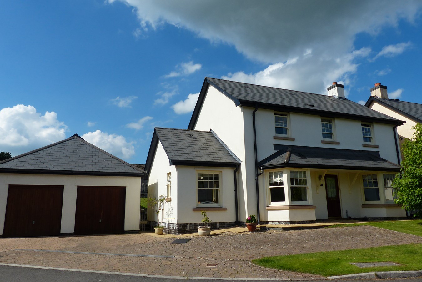 4 bedroom Detached House for rent in Brecon