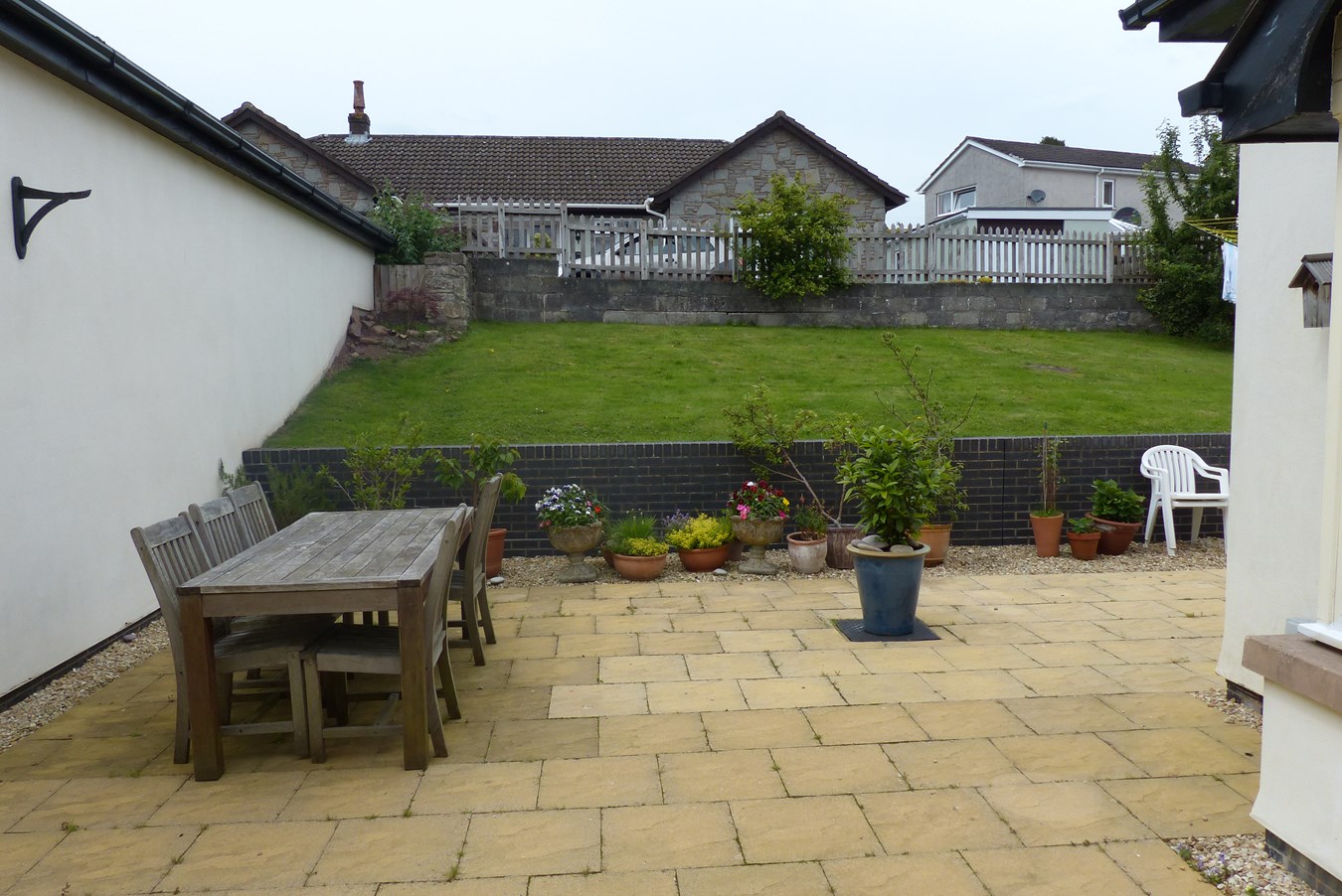 4 bedroom Detached House for rent in Brecon