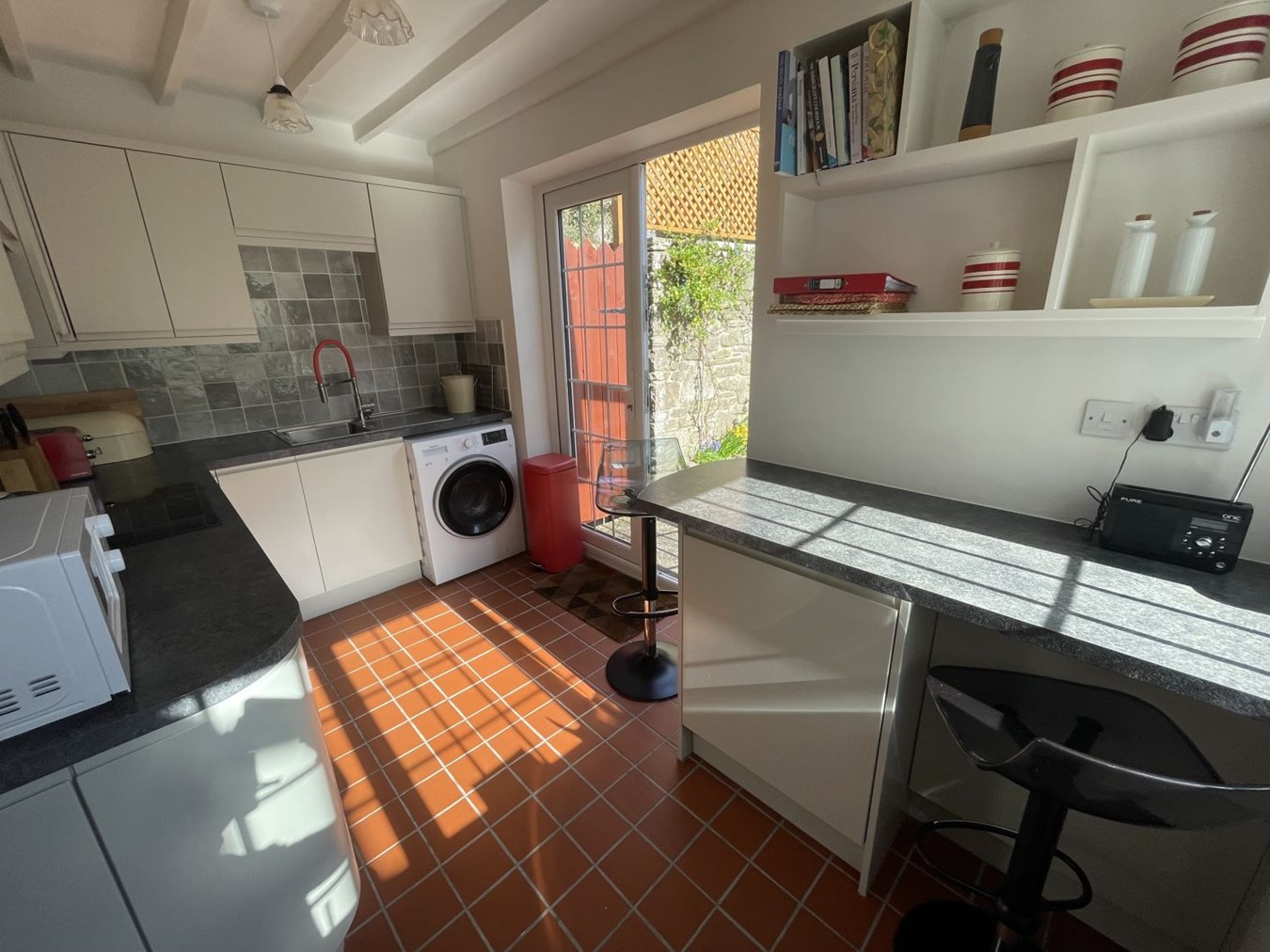 2 bedroom End of Terrace House for sale in Brecon