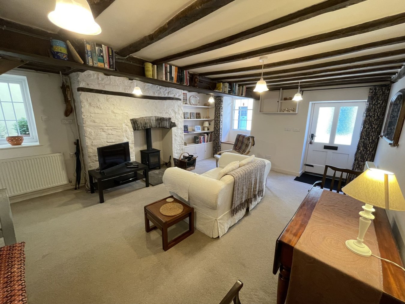2 bedroom End of Terrace House for sale in Brecon