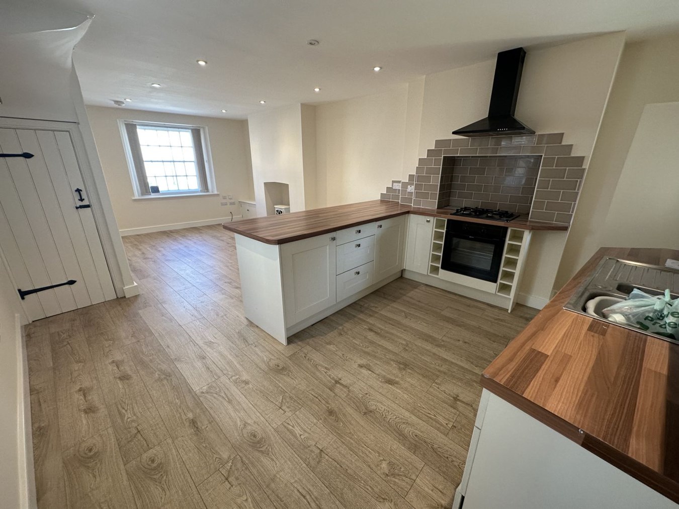 2 bedroom End of Terrace House for rent in Brecon