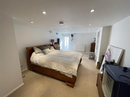 Bedroom.JPG