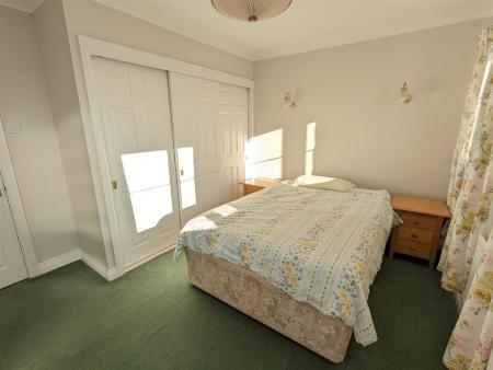 Master Bedroom..jpg