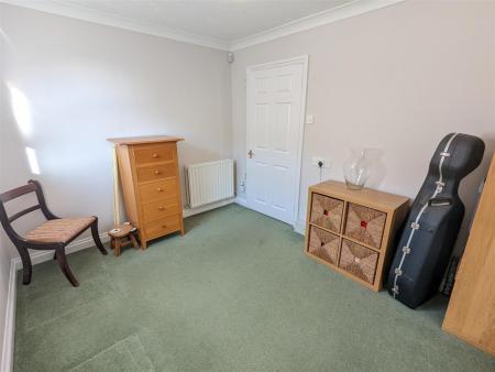 Ground floor bedroom or study..jpg