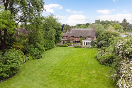 71838_Chequers House (15) Revisit.jpg