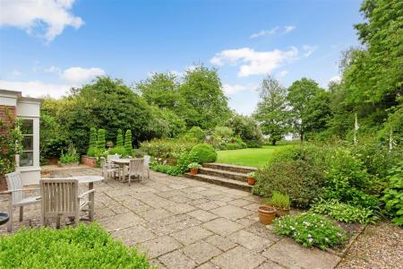 71838_Chequers House (28) Revisit.jpg