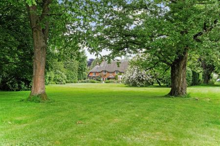 71838_Chequers House (32) Revisit.jpg