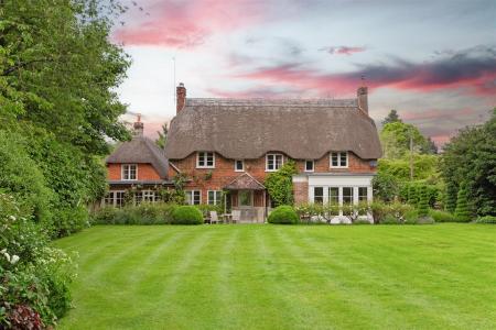 71838_Chequers House (20) Revisit 3.png