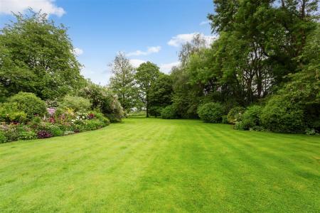 71838_Chequers House (34) Revisit.jpg