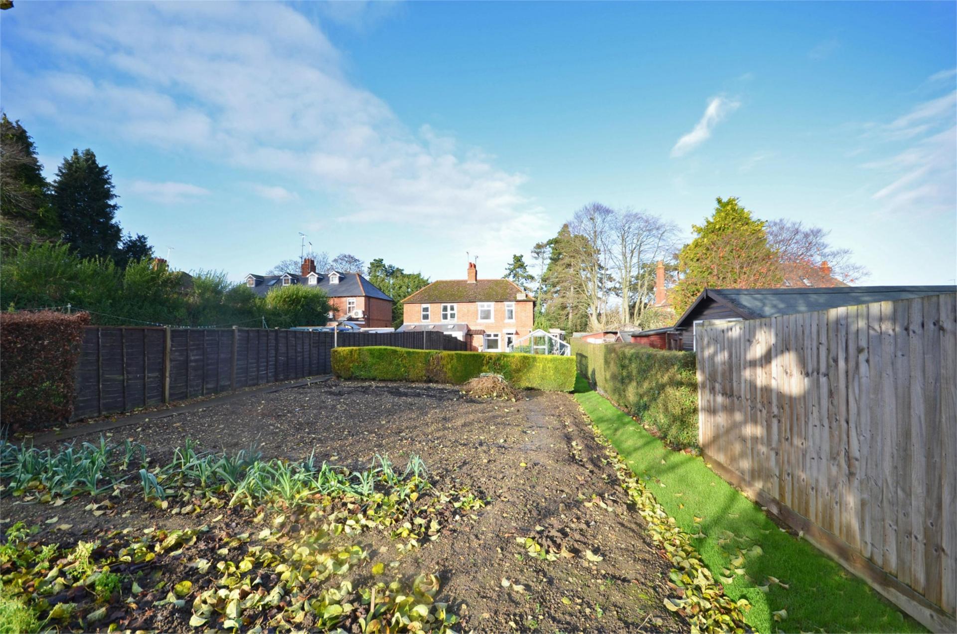 3 bedroom SemiDetached House for sale in Wellingborough