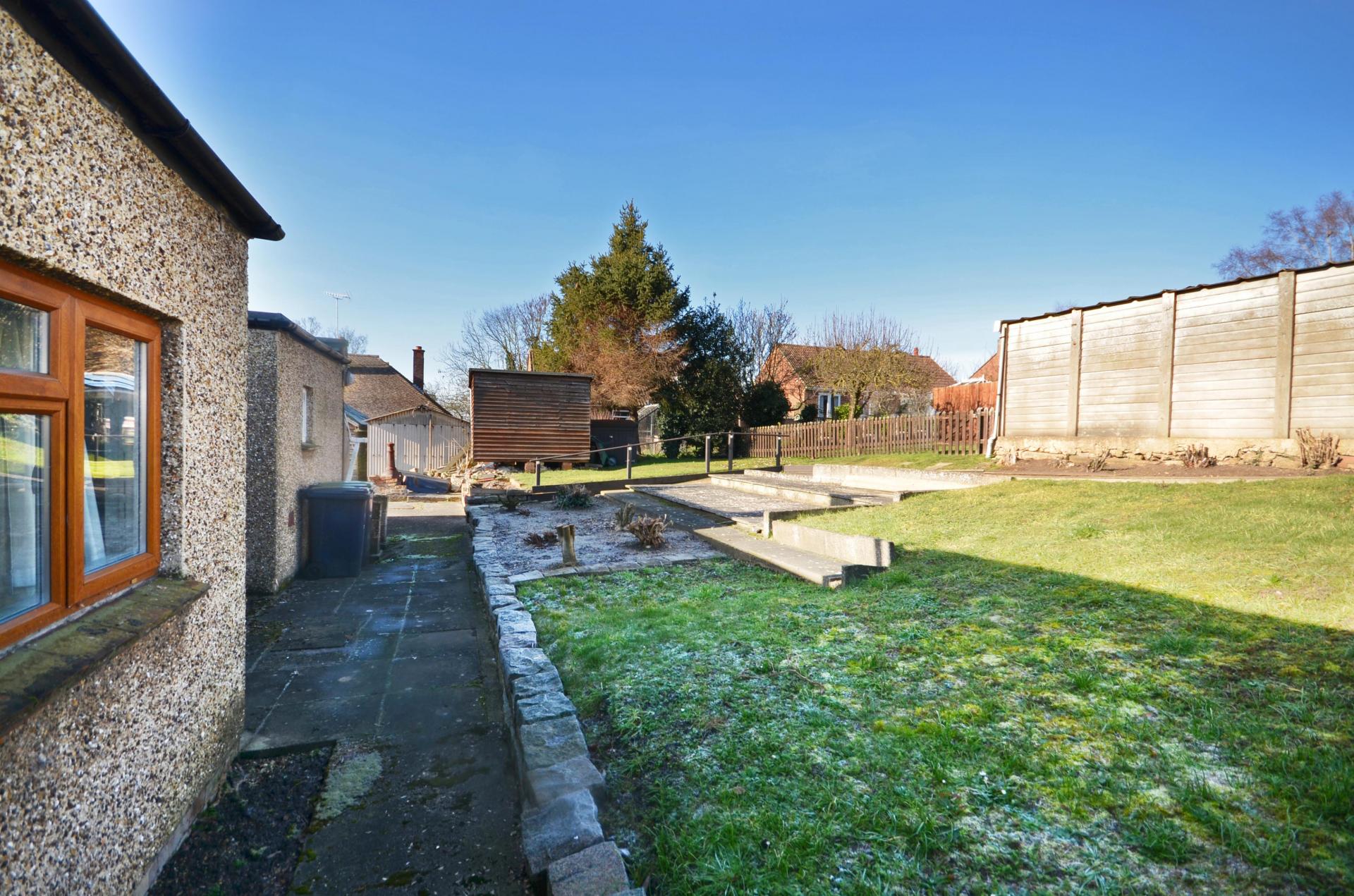 2 bedroom Detached Bungalow for sale in Stanwick