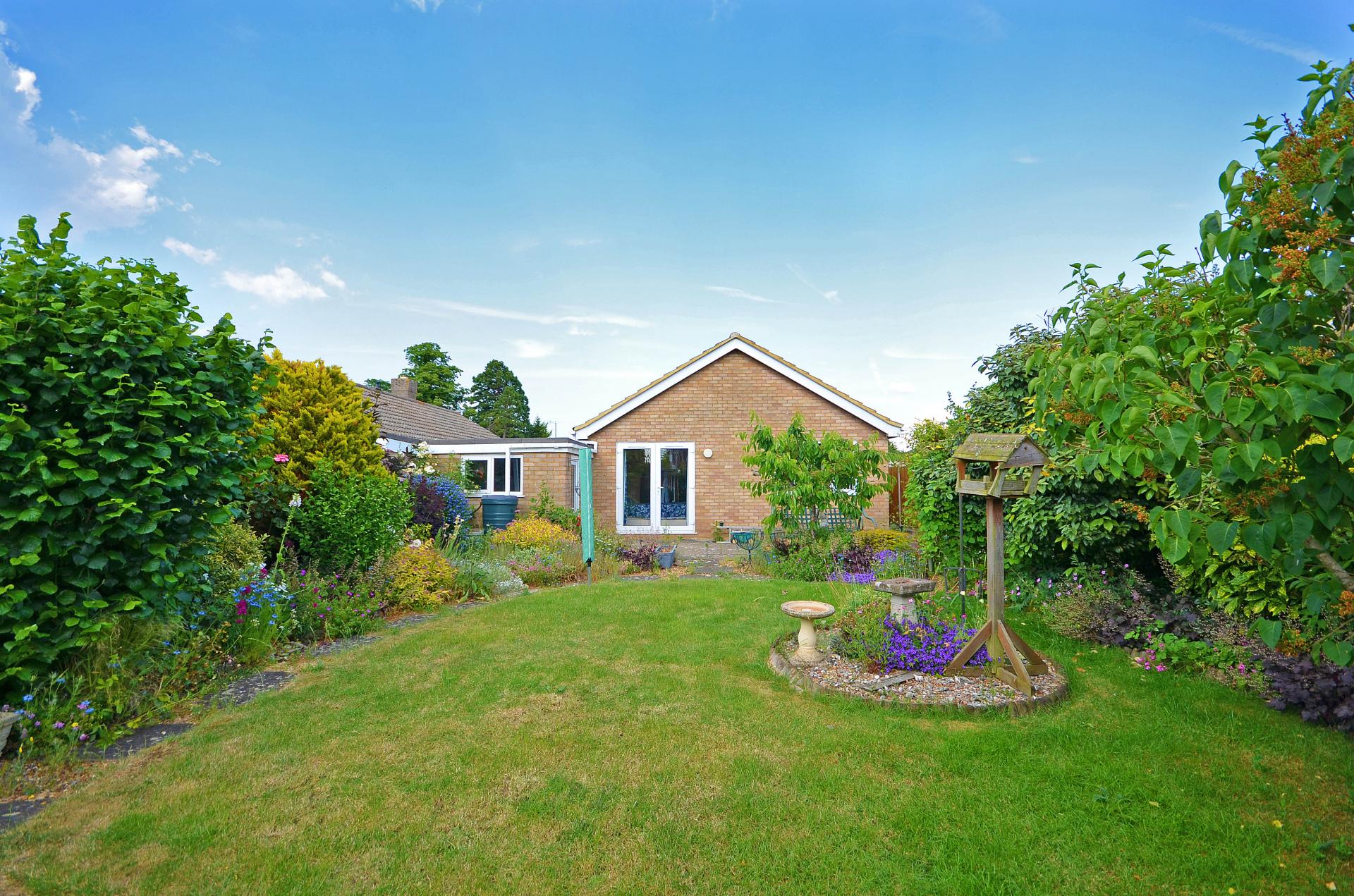 3 bedroom Detached Bungalow for sale in Raunds