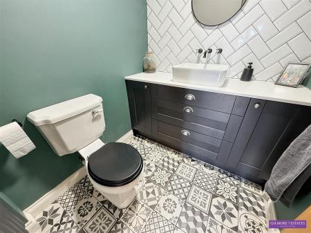 Cloaks Wc