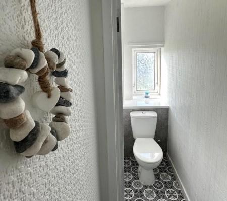 Separate WC