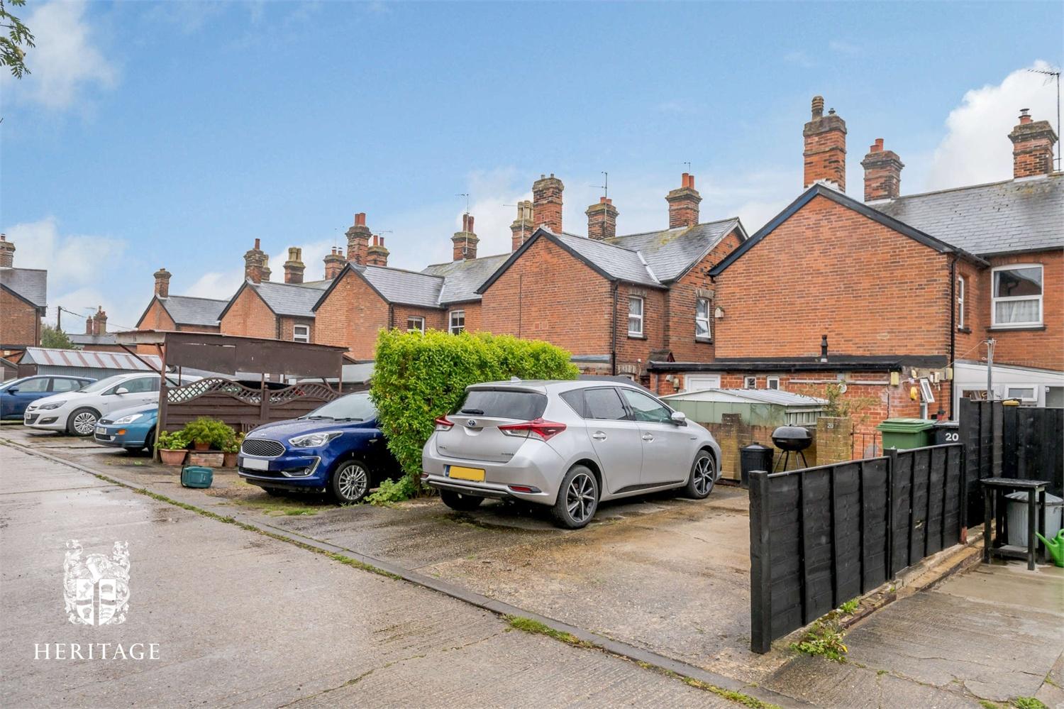 3 bedroom Terraced House for sale in Earls Colne