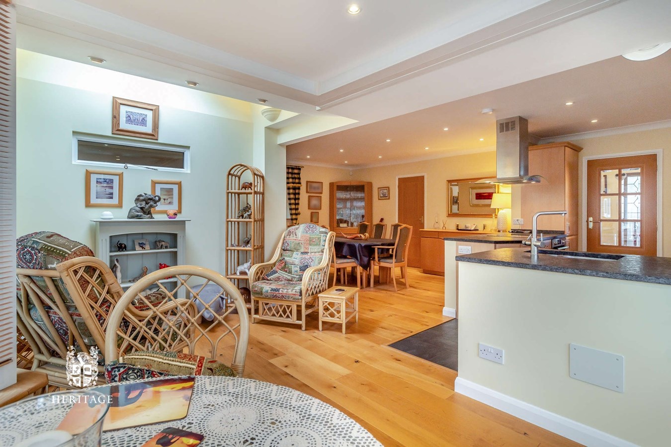 4 bedroom Detached House for sale in Wakes Colne