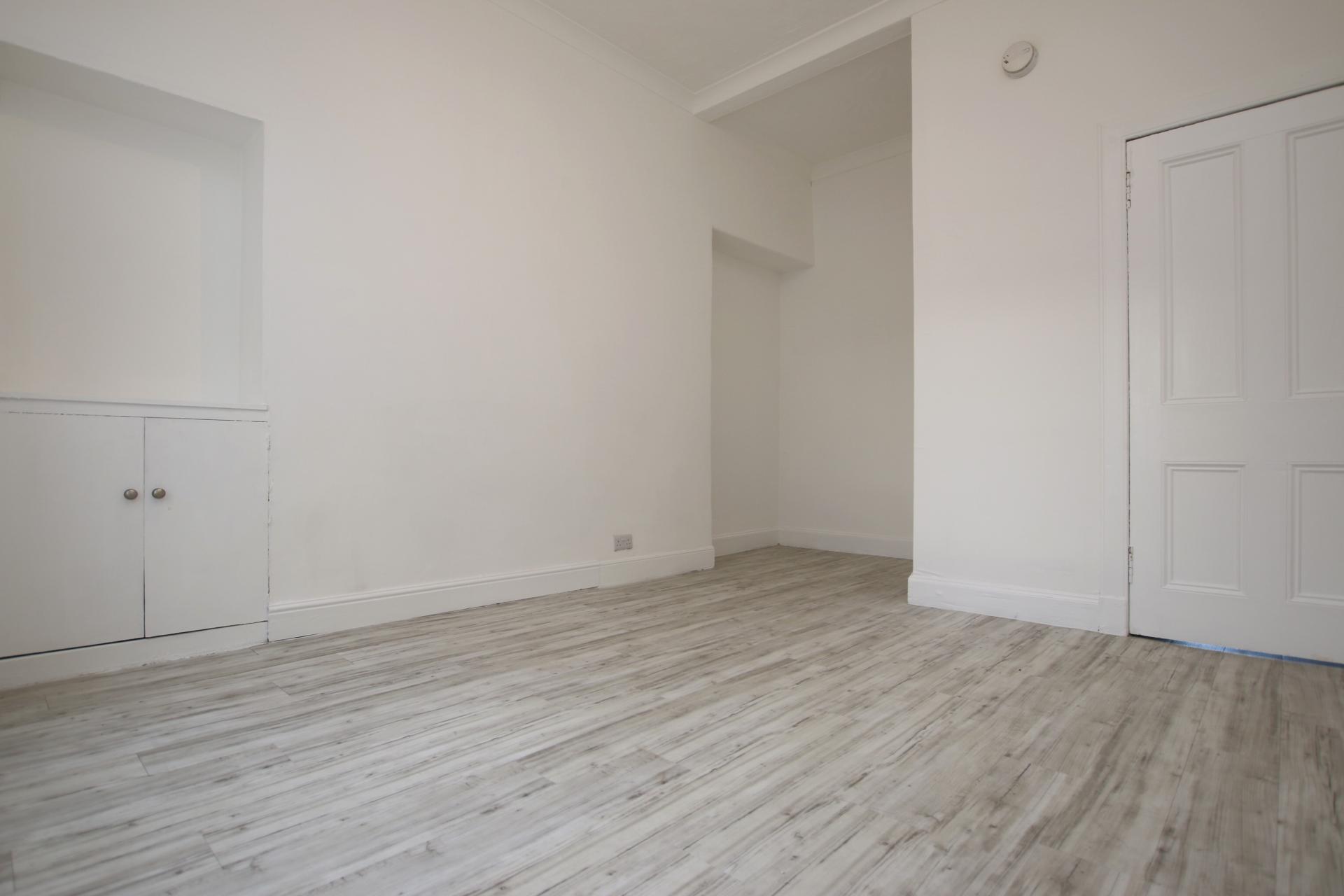 2 bedroom Ground Floor Flat for rent in Alva