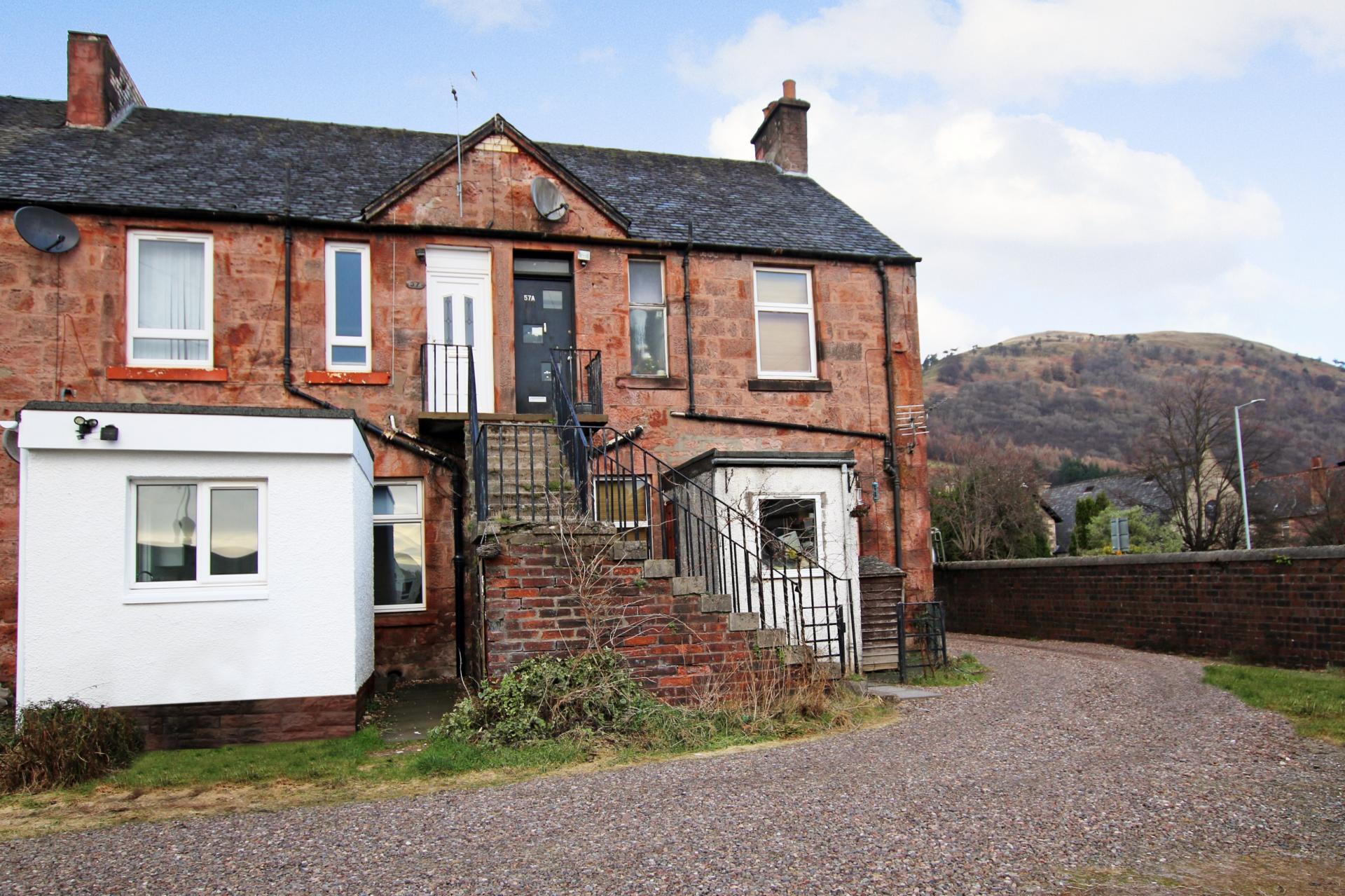 2 bedroom Ground Floor Flat for rent in Alva