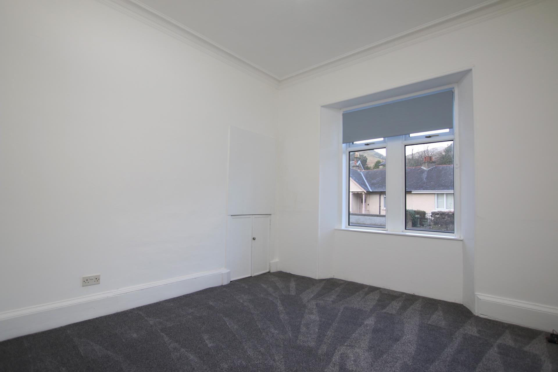 2 bedroom Ground Floor Flat for rent in Alva