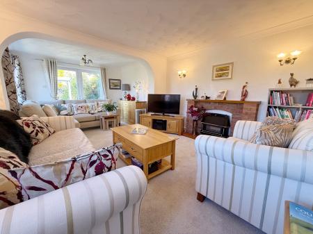 Living Room/Dining Room