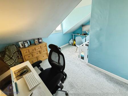 Office/Bedroom 4